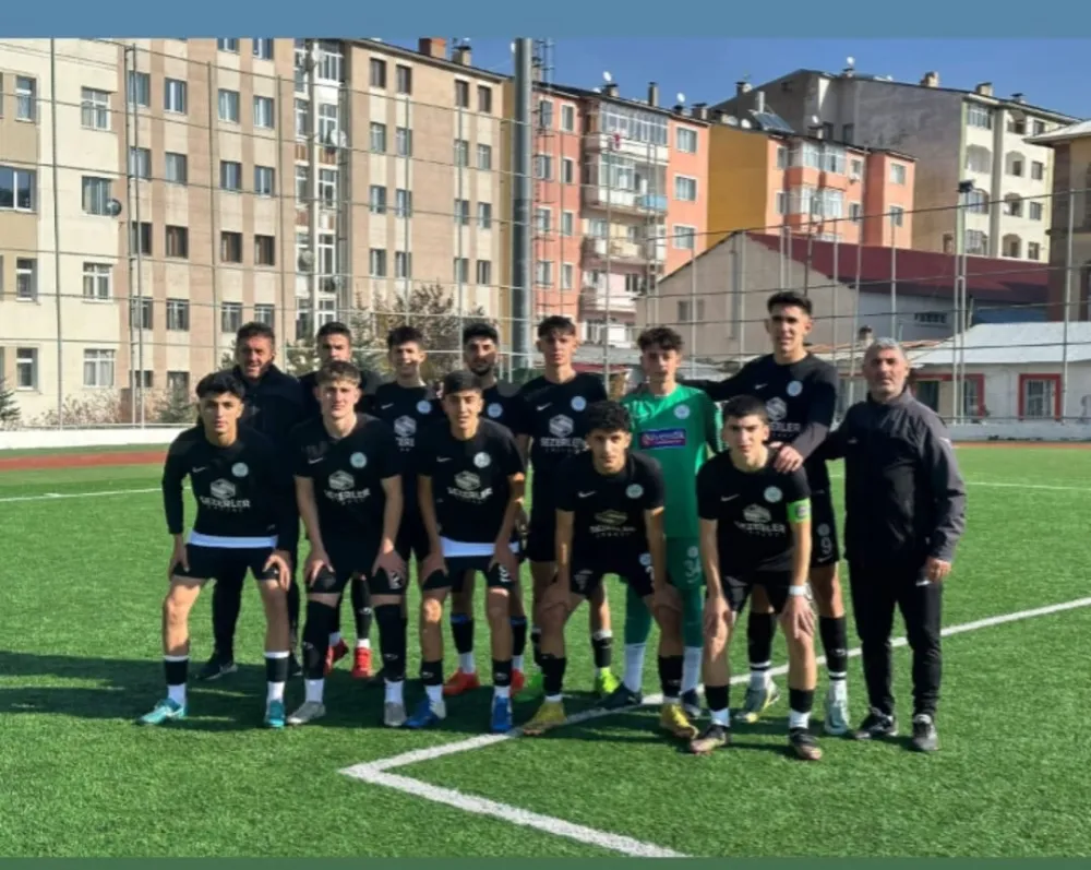 Erzurum U-18 yaş grubu müsabakaları tüm güzellikleriyle devam ediyor...