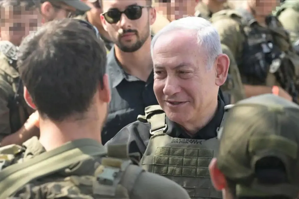 Direniş karşısında hezimet yaşayan işgalciler bir birini suçlamaya başladı