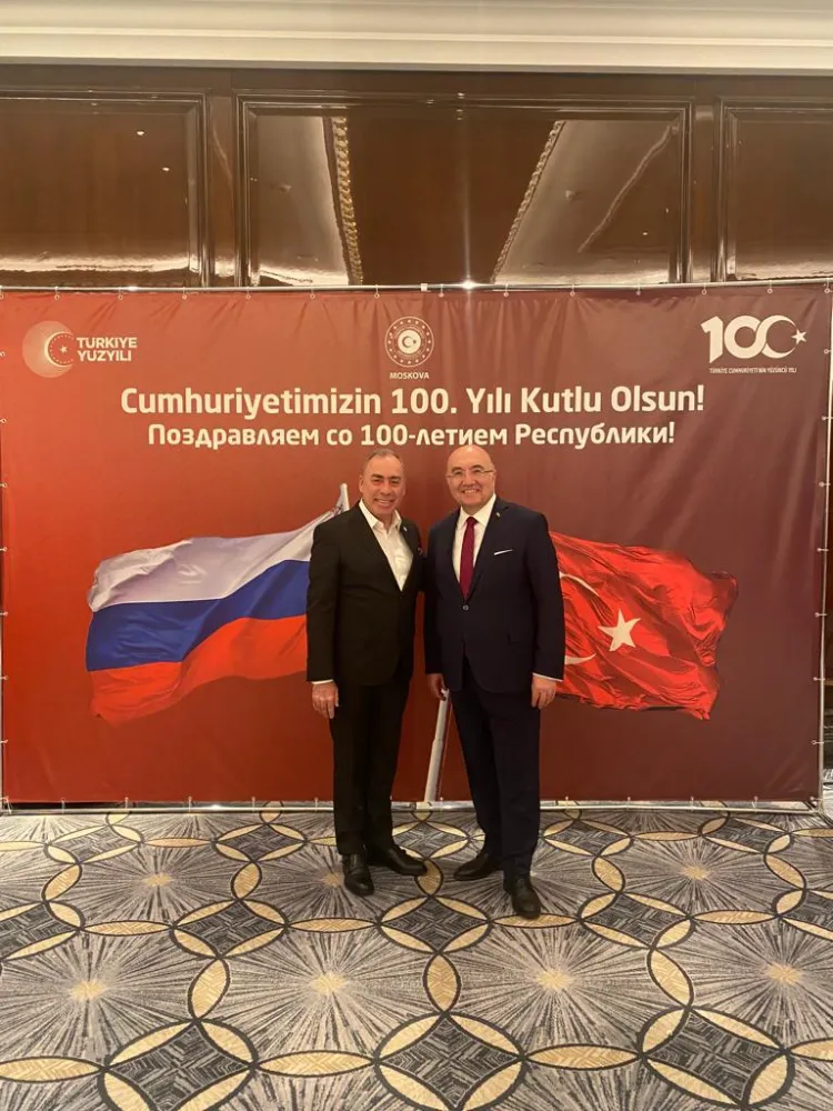 Cumhuriyet Bayramı’nın 100’üncü yıldönümü Moskova’da törenlerle kutlandı.