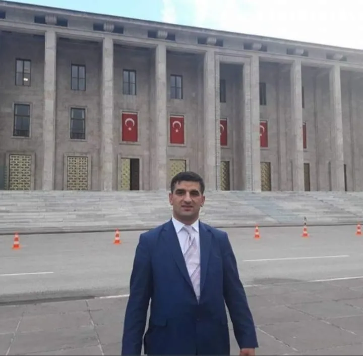 GAZZEDE İNSANLIK ÖLÜYOR