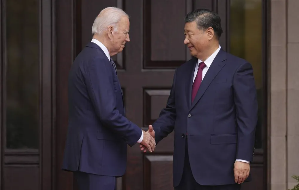 Biden, Xi ile görüşmeyi yapıcı ve üretken olarak övdü