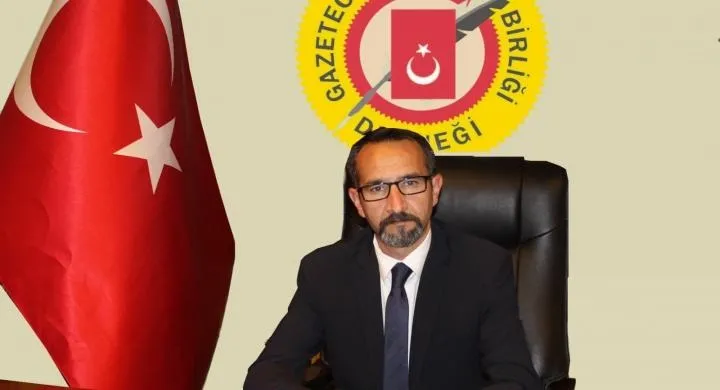 “Öğretmenlerimiz Her Devrin Akil İnsanı ve Yol Göstericisidir”