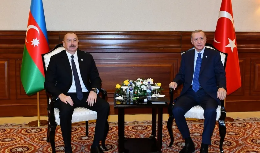 Azerbaycan ve Türkiye Cumhurbaşkanları Astana