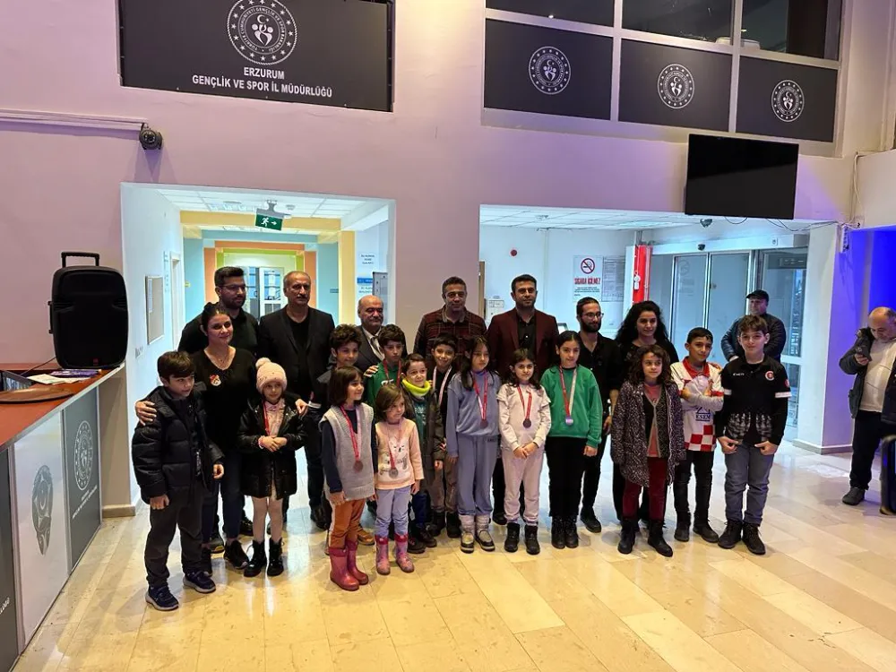 Dadaşın Küçük Satranççıları tempo tuttu