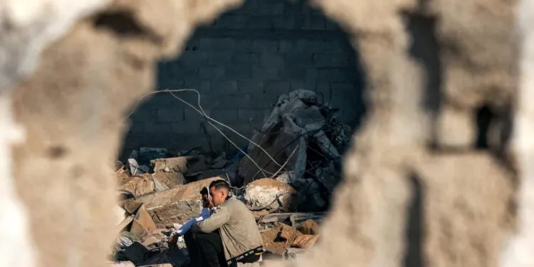 Gazze’de iletişim yeniden kesildi