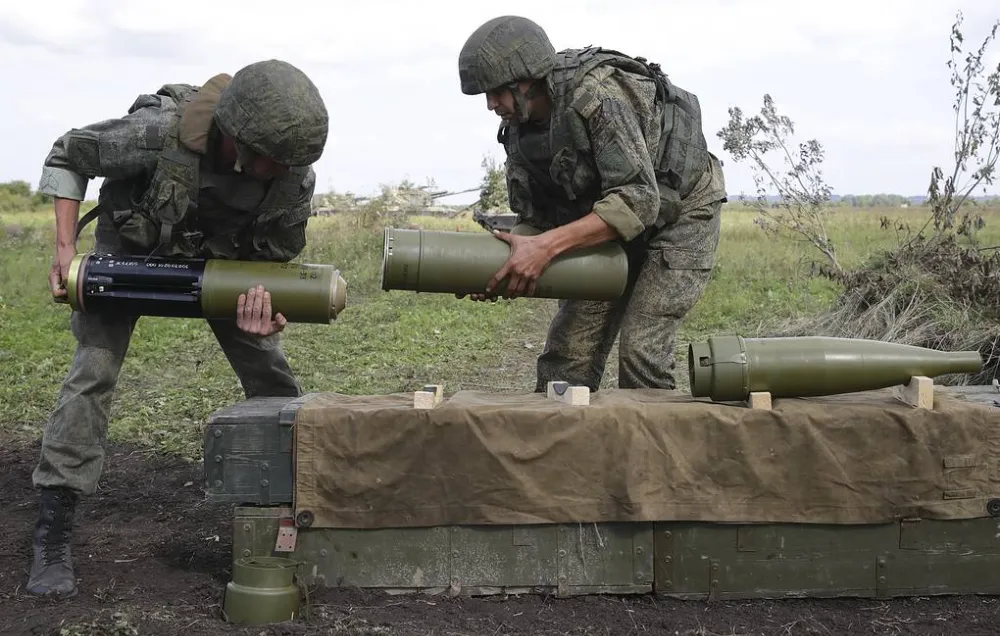 Rus paraşütçüler Artyomovsk yakınlarındaki Ukrayna silahlı kuvvetlerinin kalesini ele geçirdi
