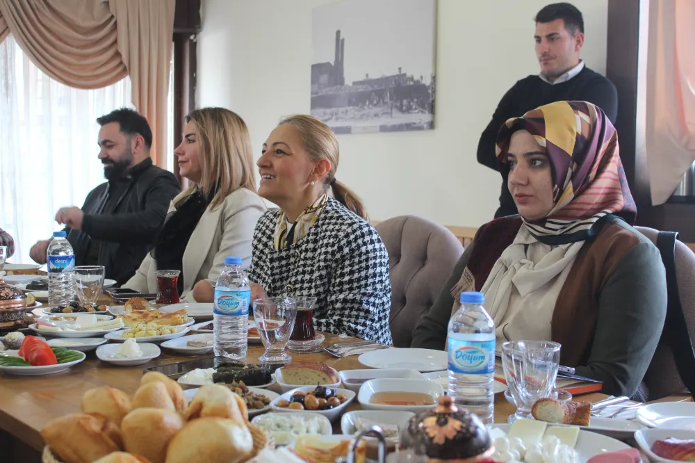Kimse kusura bakmasın Fatma Öncü has bir Erzurumlu, has bir Dadaş kızıdır