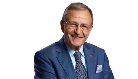 Topluma yarar sağlayan tek kurum siyaset değildir