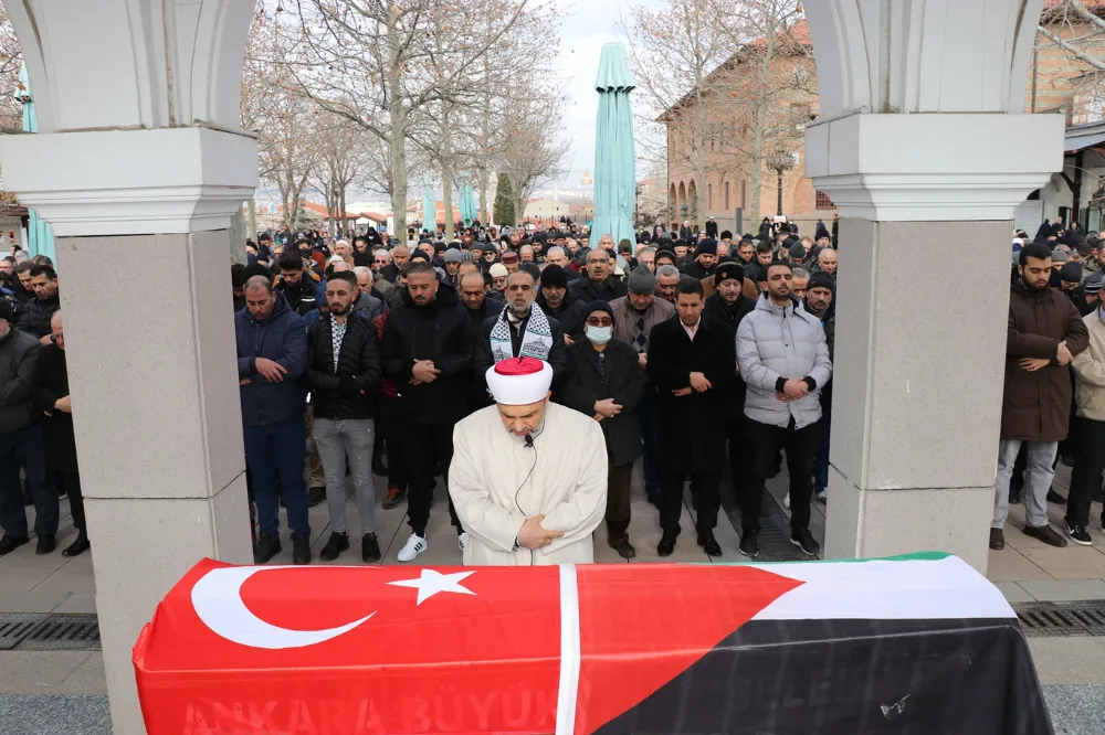 Yaralı olarak Türkiye