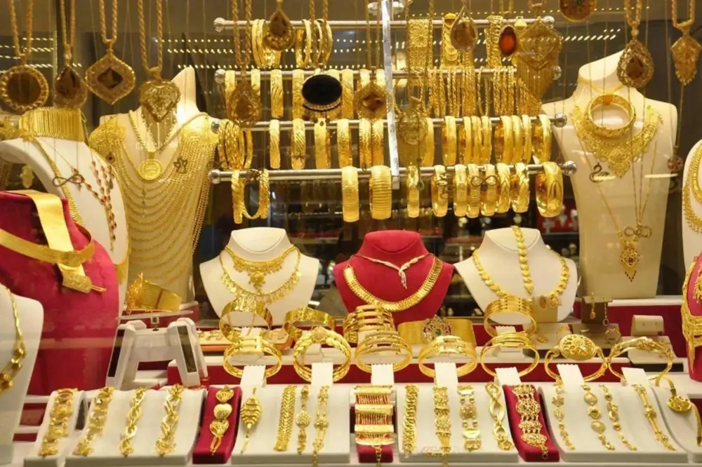 Altın fiyatları güne yükselişle başladı