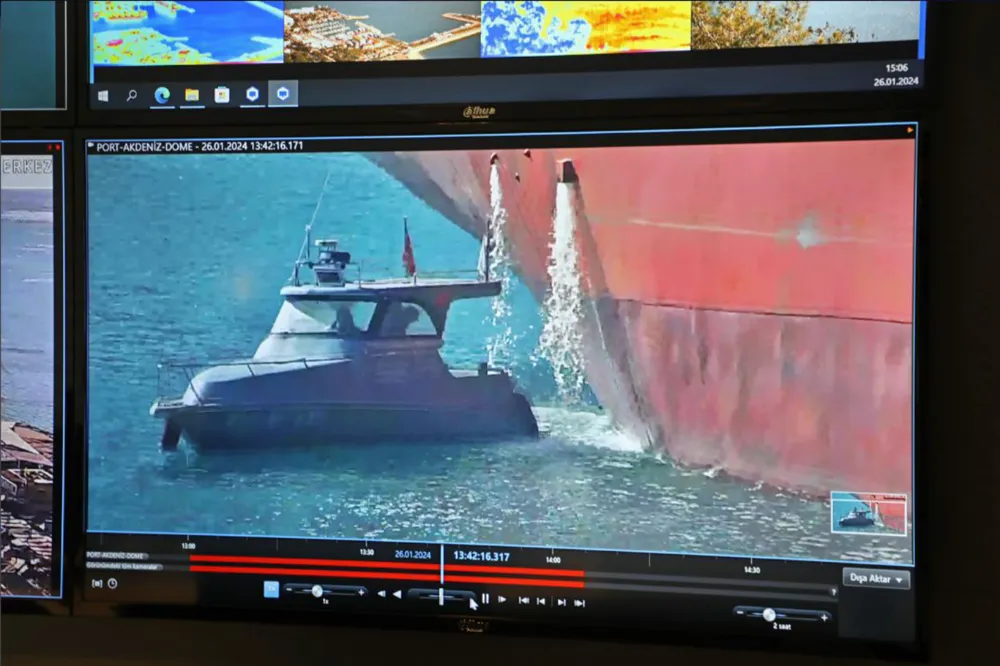 Denizi kirleten 35 gemiye 52 milyon lira ceza