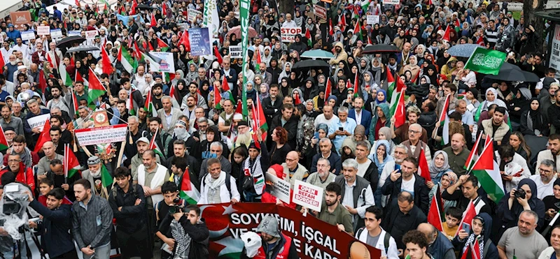 Binlerce kişi İsrail zulmüne ve şiddet olaylarına karşı yürüdü  - Videolu Haber
