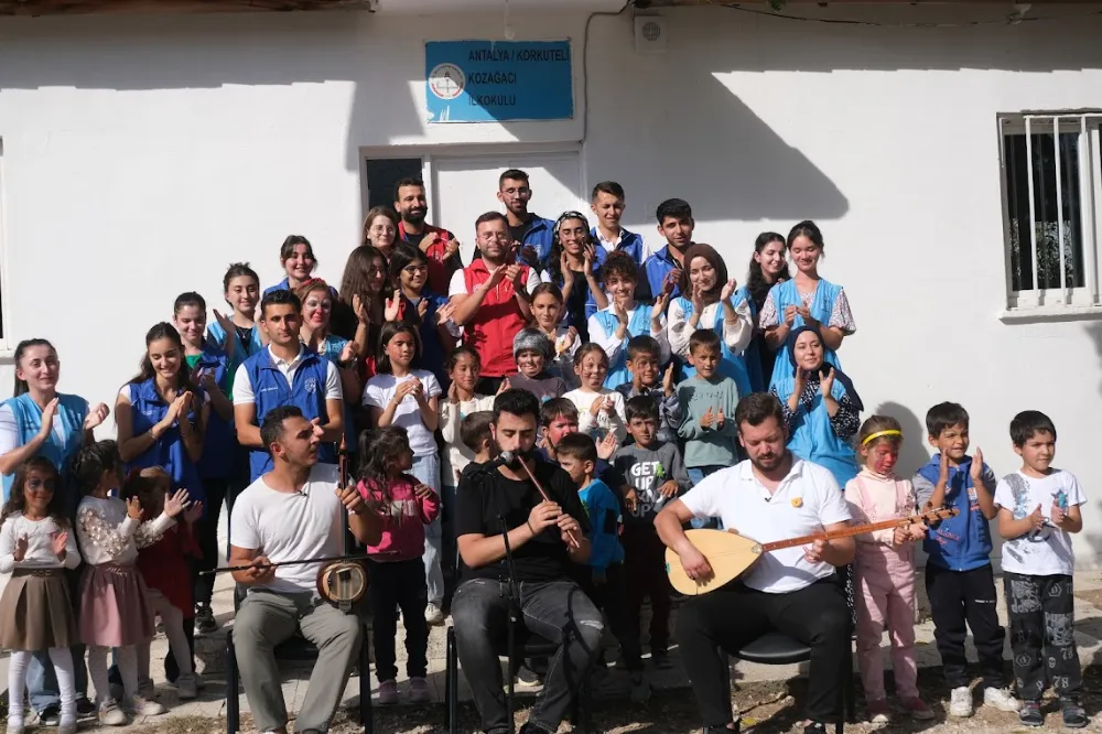  HAYATA DOKUNMAK (GENÇLİĞİMİN MERKEZİ) EKİBİ AKDENİZ’İN İNCİSİ ANTALYA’DA