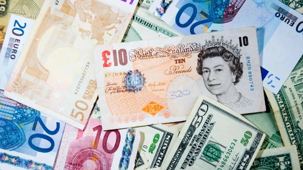 Dövizde sürpriz hareket!