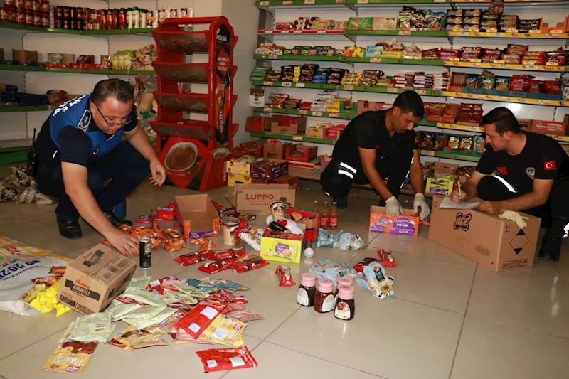 Haliliye Belediyesi tarihi geçmiş 2 bini aşkın ürünü imha etti 