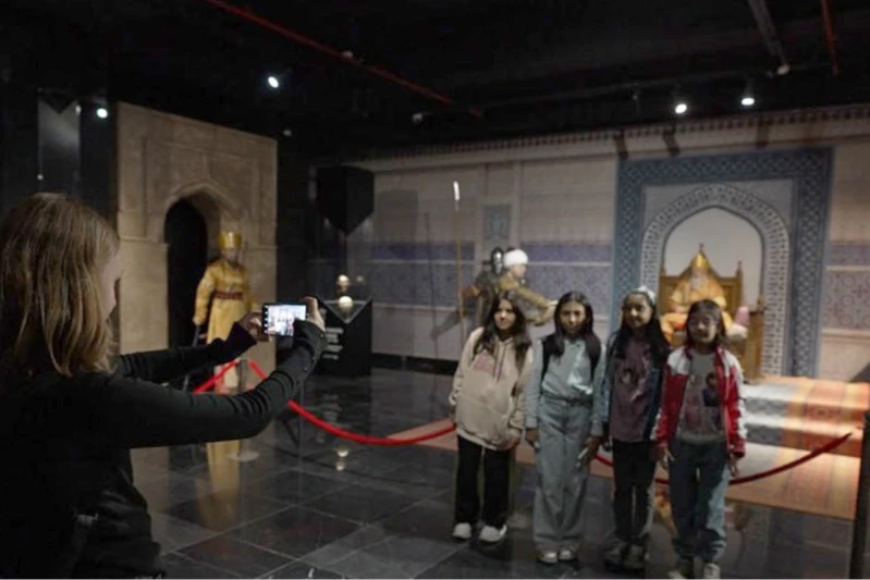 Bilgehaneli öğrenciler Konya