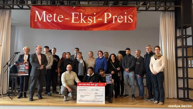 Berlin’de Mete Ekşi’yi Anma Töreni Düzenlendi