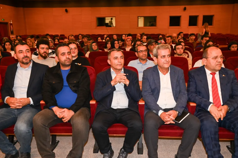 MANAVGAT BELEDİYESİ’NDEN YKS ÖĞRENCİLERİNE DİJİTAL DERSHANE DESTEĞİ