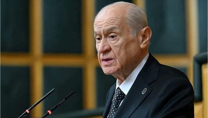 Bahçeli’den, Özgür Özel