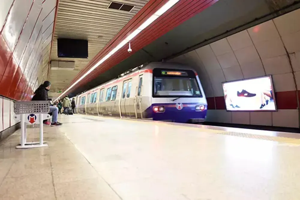 Gayrettepe-Kağıthane Metro Hattı
