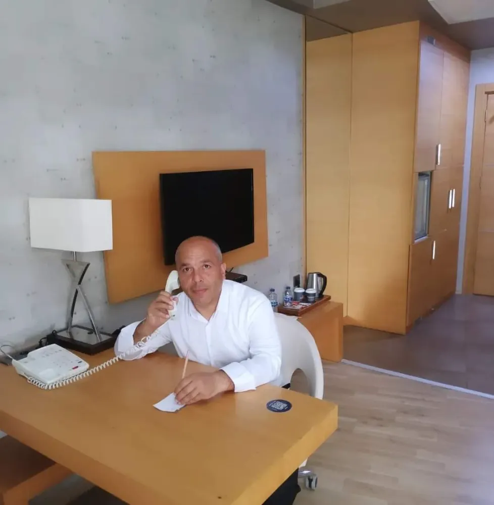 Cennet Annelerin ayağı altındadır 