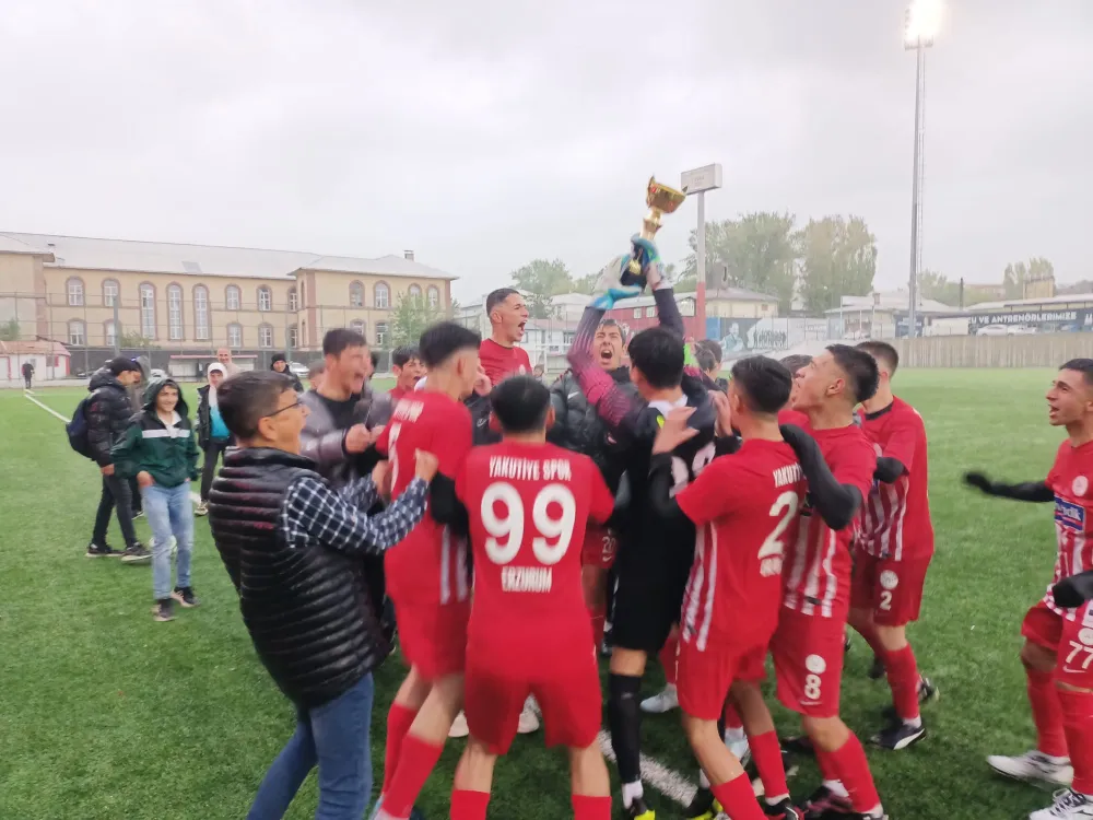 SERKANDAŞ SİGORTA ERZURUM U-15 YAŞ GRUBUNDA ŞAMPİYON YAKUTİYE SPOR…