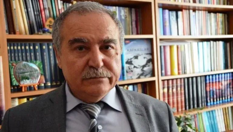 ATATÜRK VE FATİH SULTAN MEHMET