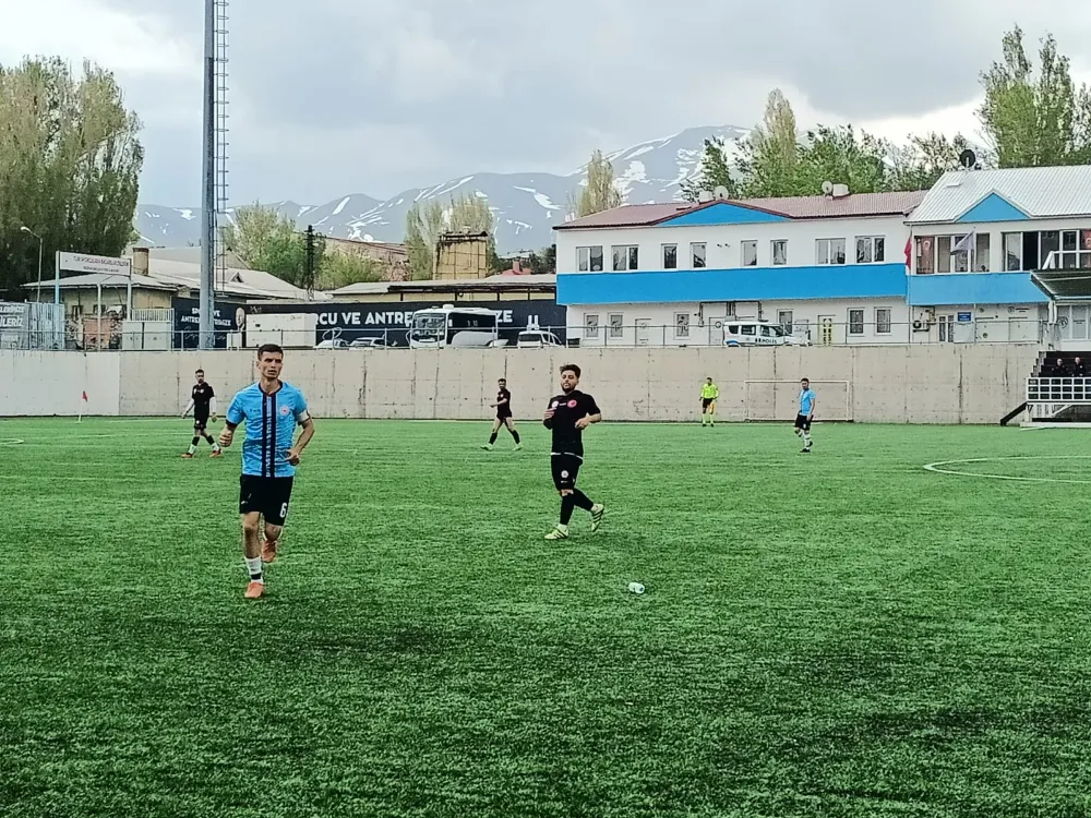 FUTBOL TURNUVASINDA FİNALİN ADI GÜMÜŞHANE VE ARDAHAN OLDU