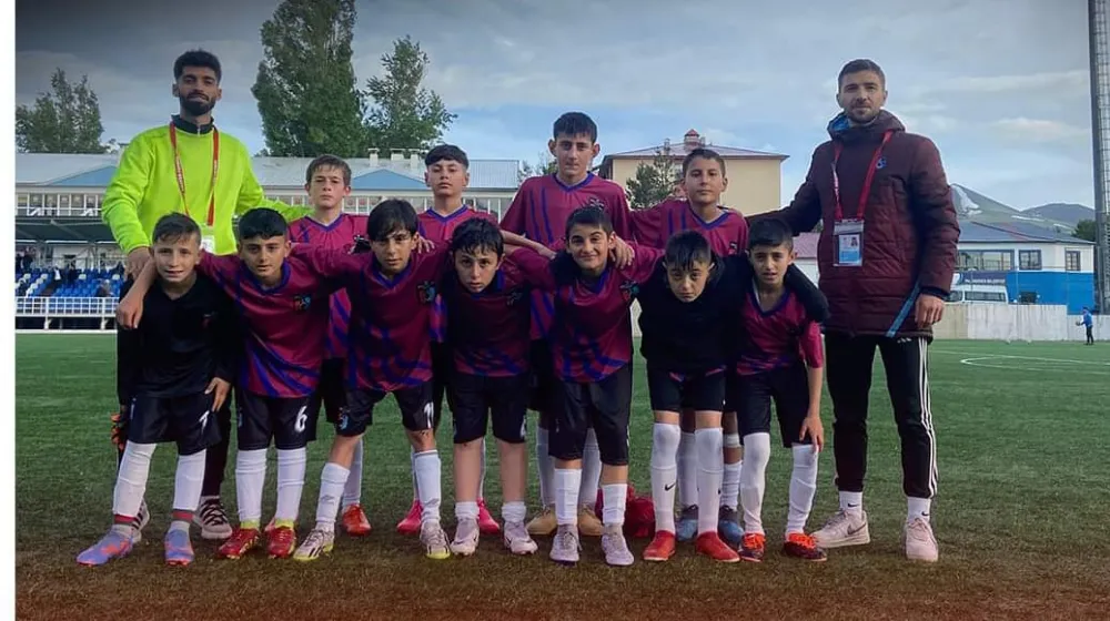SERKANDAŞ SİGORTA ERZURUM U-12 YAŞ GRUBU MÜSABAKALARI TAMAMLANDI