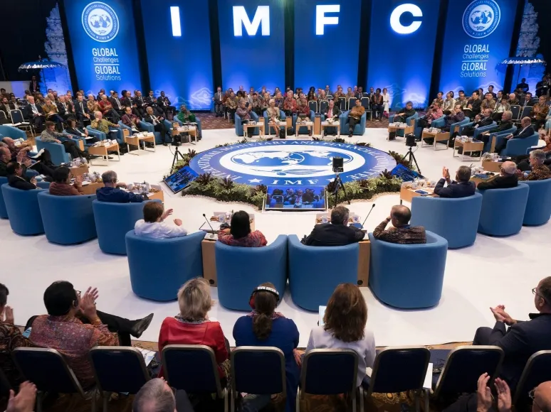 Rus bankasından Türkiye’ye yeni finans sistemine çağrı