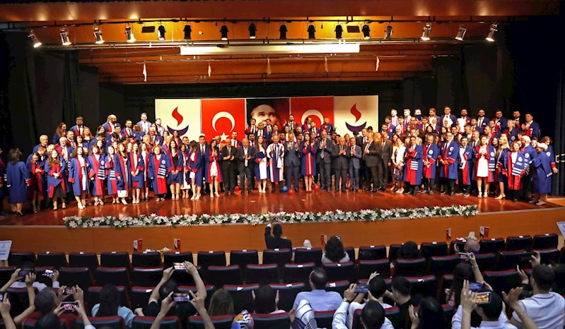 SANKO Üniversitesi Tıp Fakültesinde mezuniyet heyecanı 