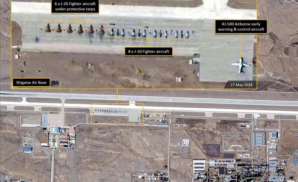 Çin savaş uçaklarını Doğu Türkistan