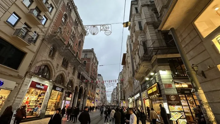 İstanbul  Dünya Nüfus Günü’nde İstanbul: “Eğitimli nüfus şehrin çeperlerine kayıyor”