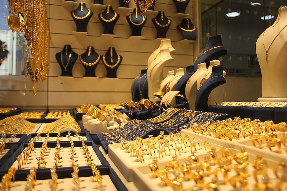 Altın fiyatları düşüyor