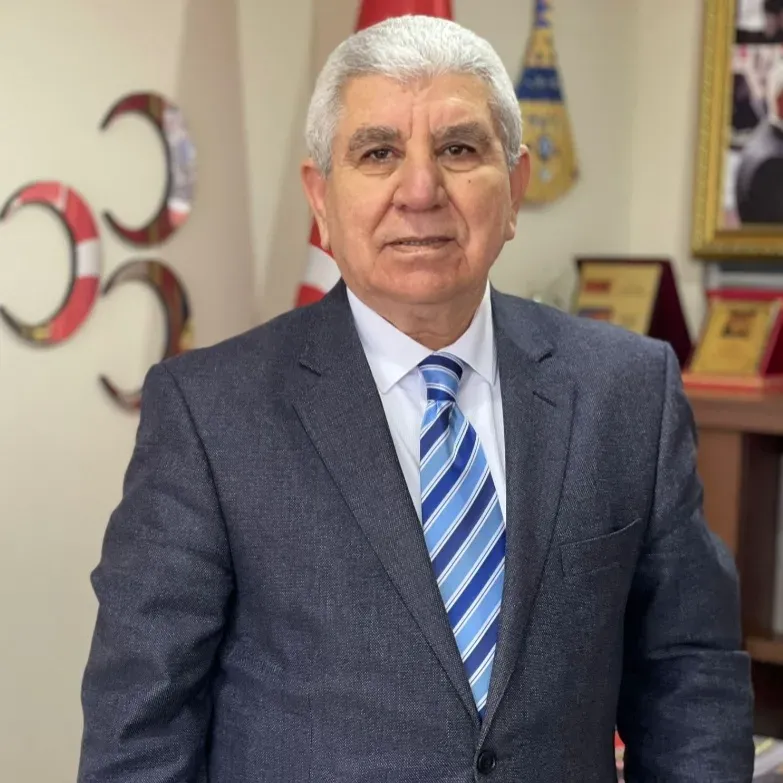 ÇAKALDAN BOZKURT, YALAKADAN ADAM OLMAZ …