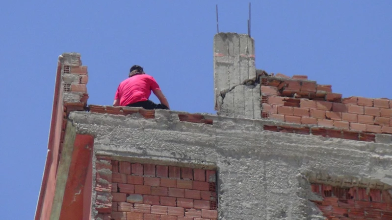 Evlenmek isteyen genç intihara kalkıştı  - Videolu Haber