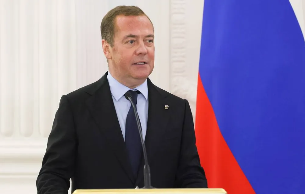 Medvedev, düşman 