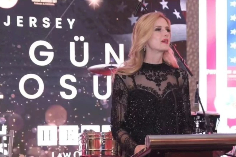 Ünlü oyuncu Türk Vatandaşı oldu, yeni adı: Mücella 