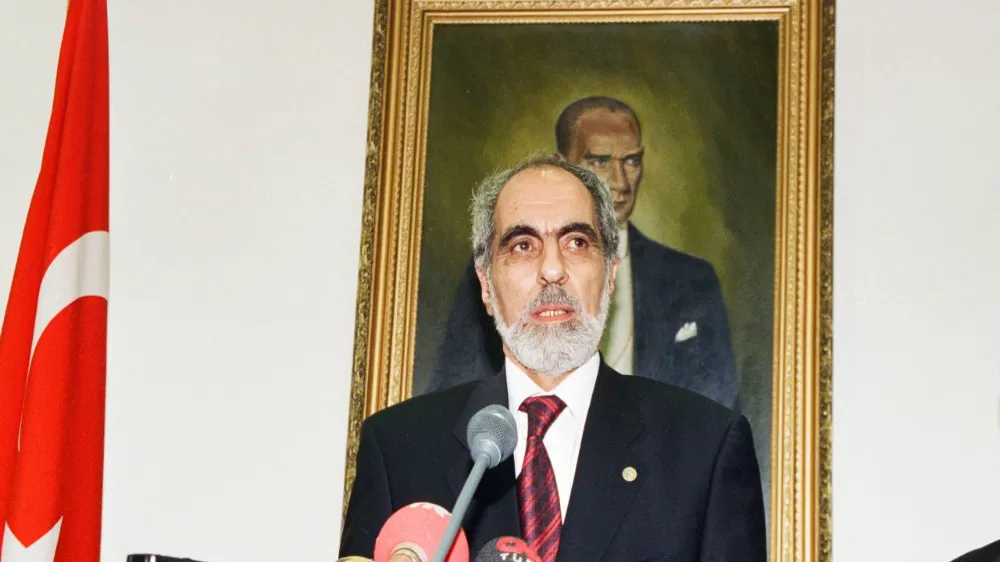 Türk Dünyasının Lideri Ebülfez Elçibey ve faaliyetleri