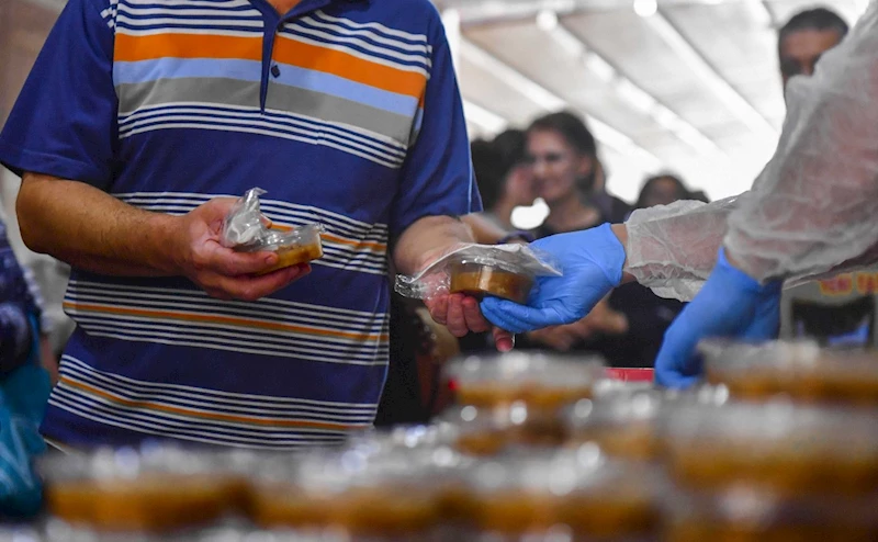 Çölyak hastalarına özel glütensiz aşure 