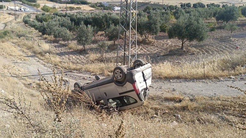 Kazada ağır yaralanan sürücü hayatını kaybetti  - Videolu Haber