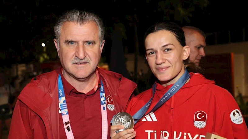  Türkiye’nin ikinci gümüş madalyası Hatice Akbaş