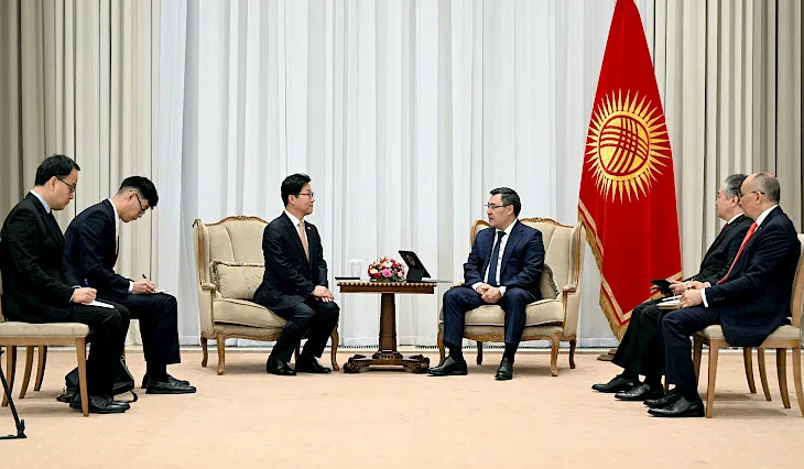 Sadır Caparov, Kore