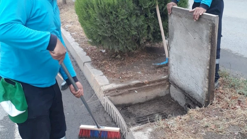 Adıyaman Belediyesi kışa hazırlanıyor: Mazgal temizliği çalışmaları sürüyor  - Videolu Haber