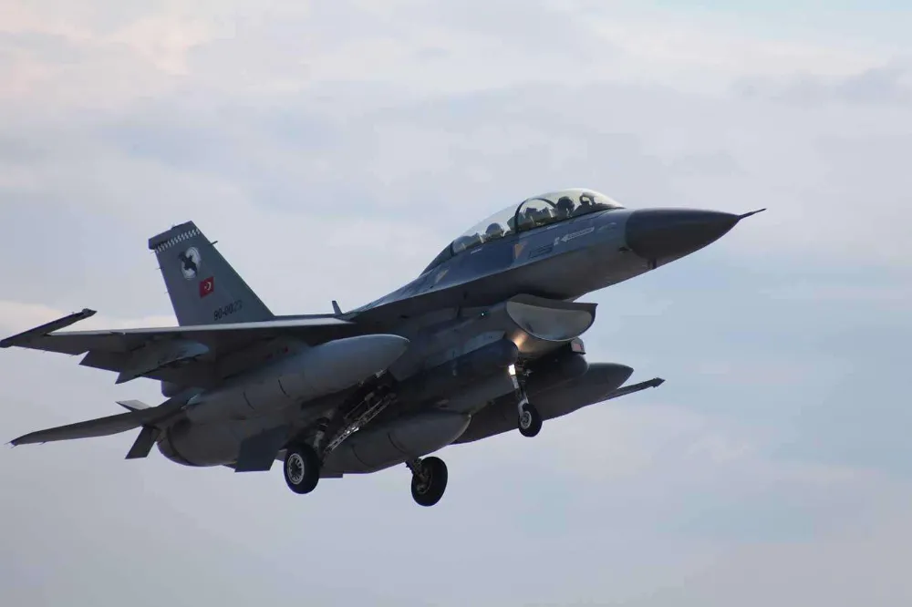 Pençe-Kilit Operasyonu ve Hakurk bölgelerinde 6 PKK elemanı öldürüldü