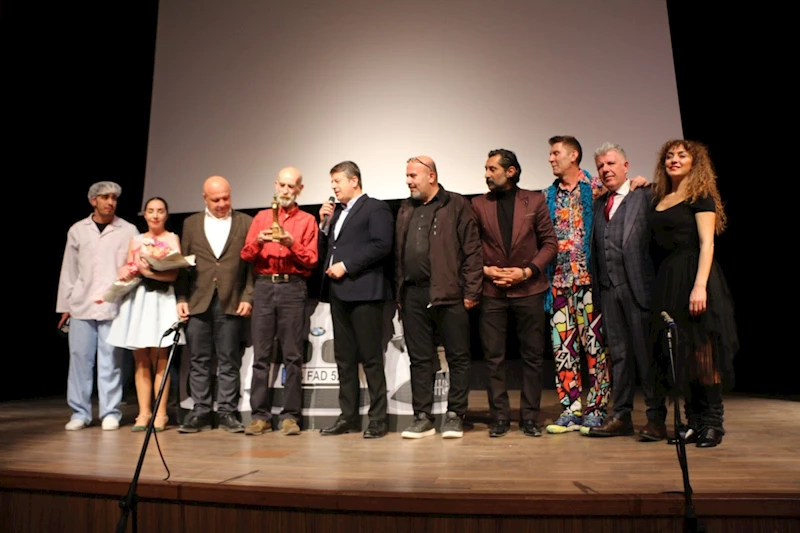 Başkan Tutdere Kültür Merkezi için bakanlığa seslendi: 