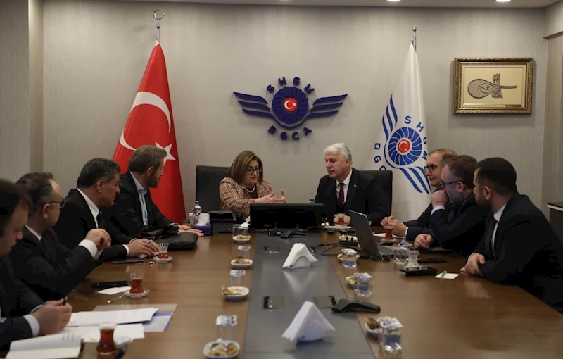 Başkan Şahin Gazi Kentin yeni projeleri için görüşmeler yaptı 