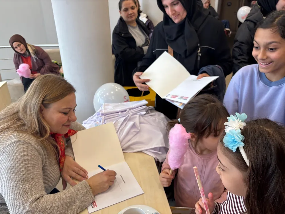 Zekiye’nin Ballı Kurabiyeleriyle Tatlı Bir Gün