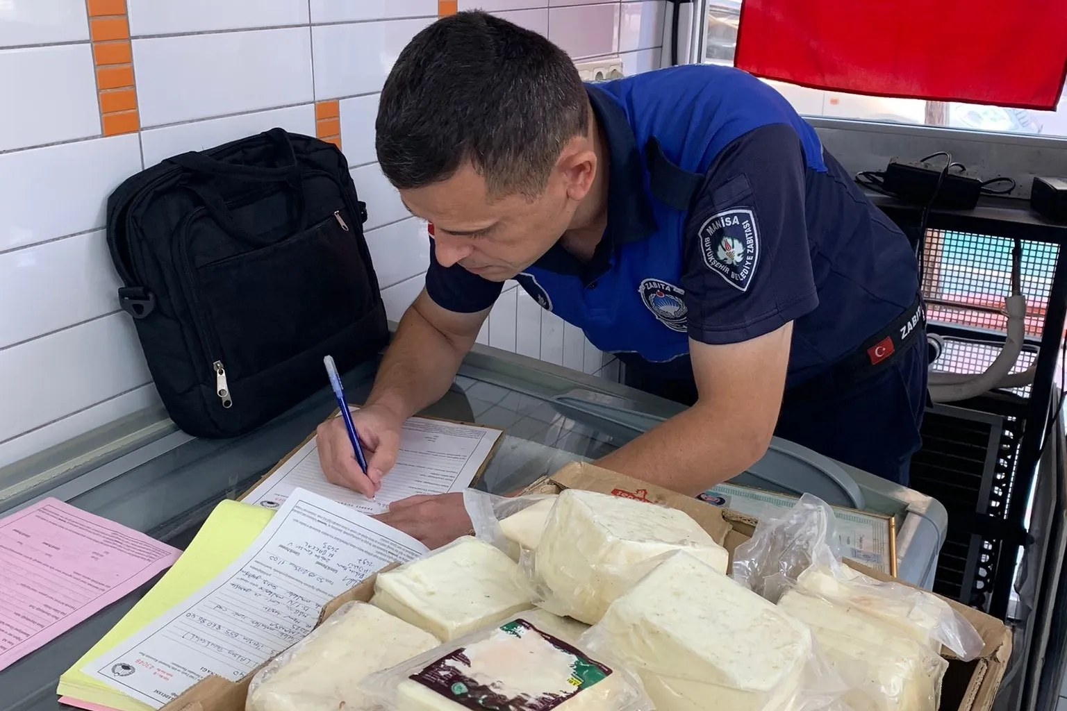 Manisa’da sağlıksız ürüne geçit yok