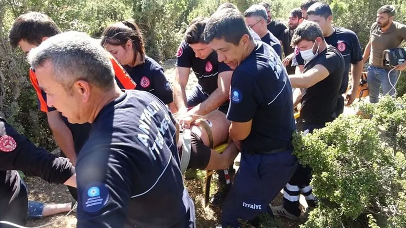 Antalya’da define faciası: 1 ölü 2 yaralı